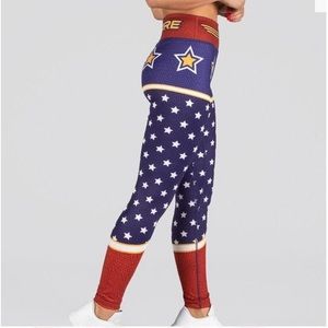 NEW Wonder Women Leggings size Medium squat proof Crossfit gym COMFORTABLE